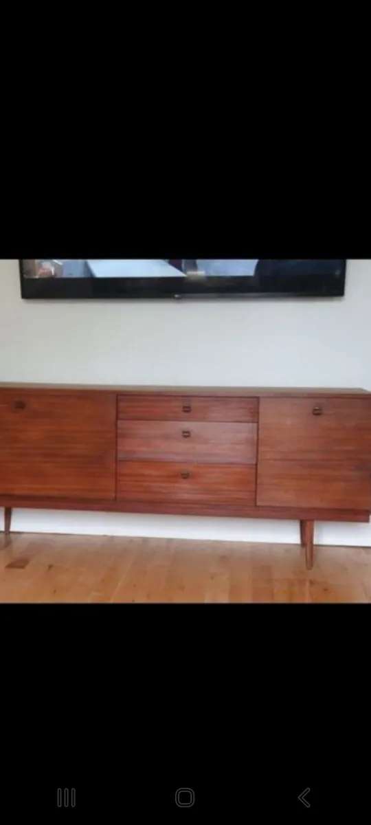 mid century teak sideboard by avalon - Image 1