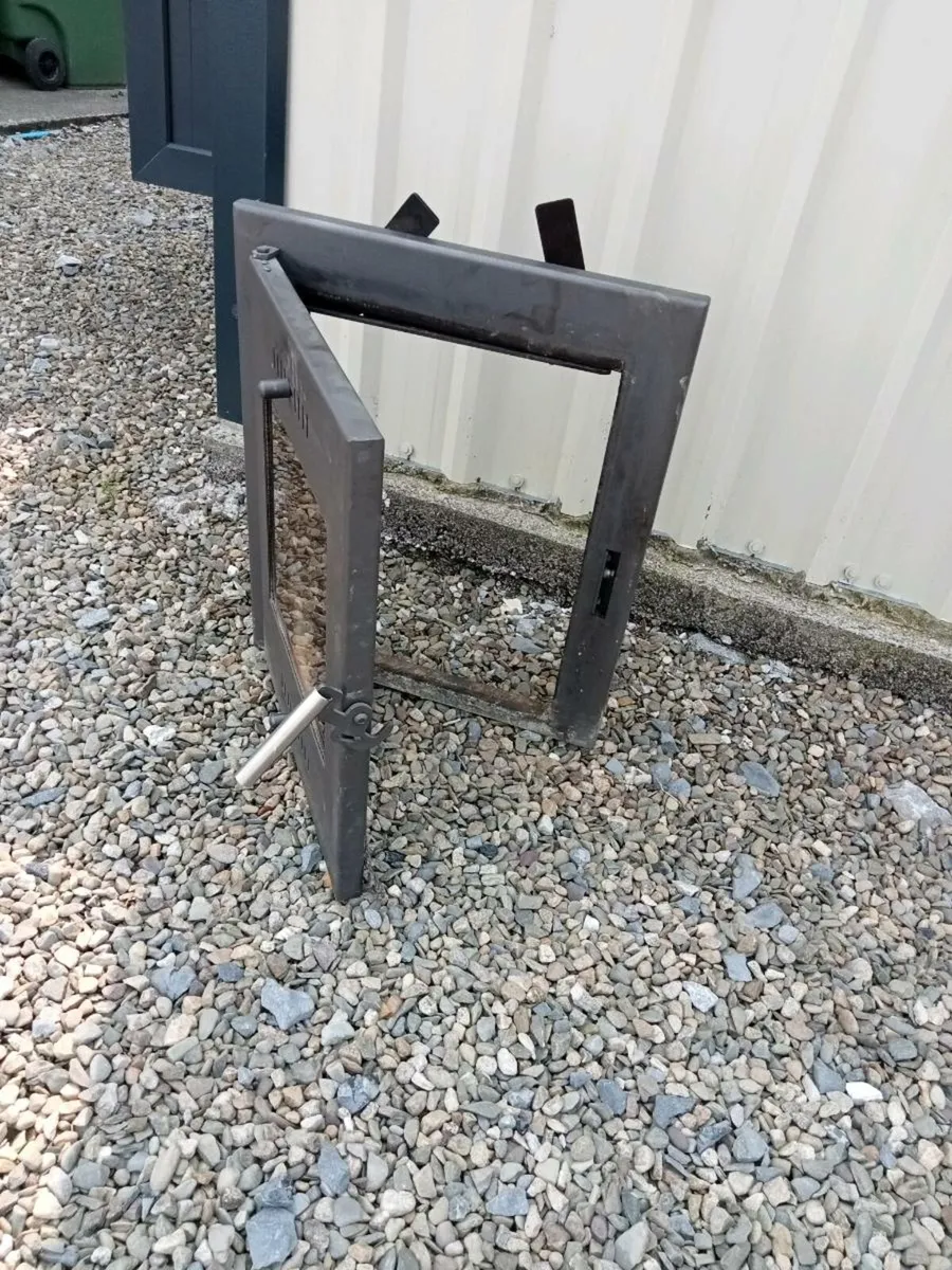 Cast Iron Open Fireplace Fire Door Stove - Image 3
