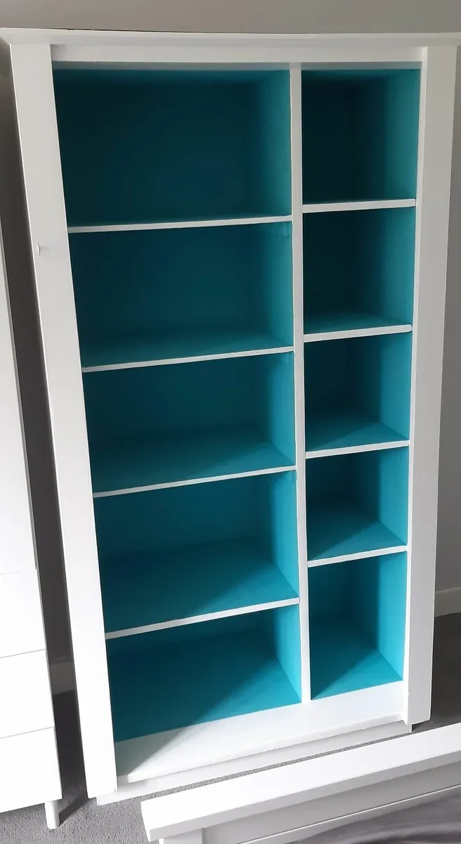 Shelves/wardrobe - Image 1