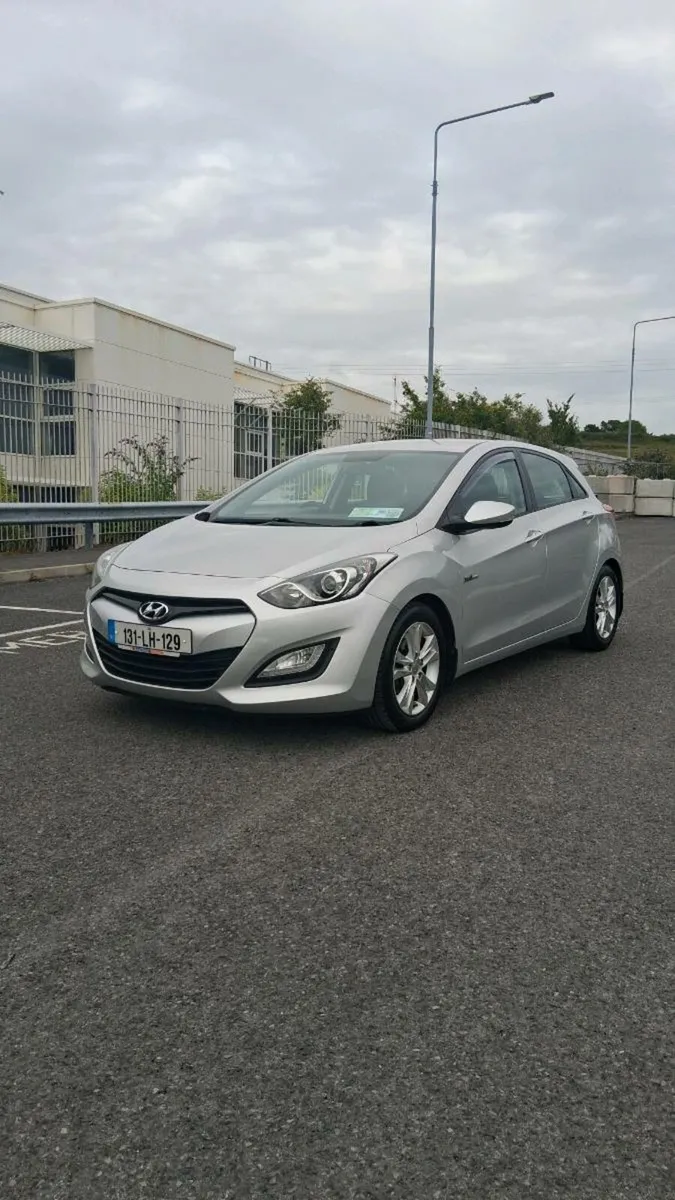 Hyundai i30 - Image 2