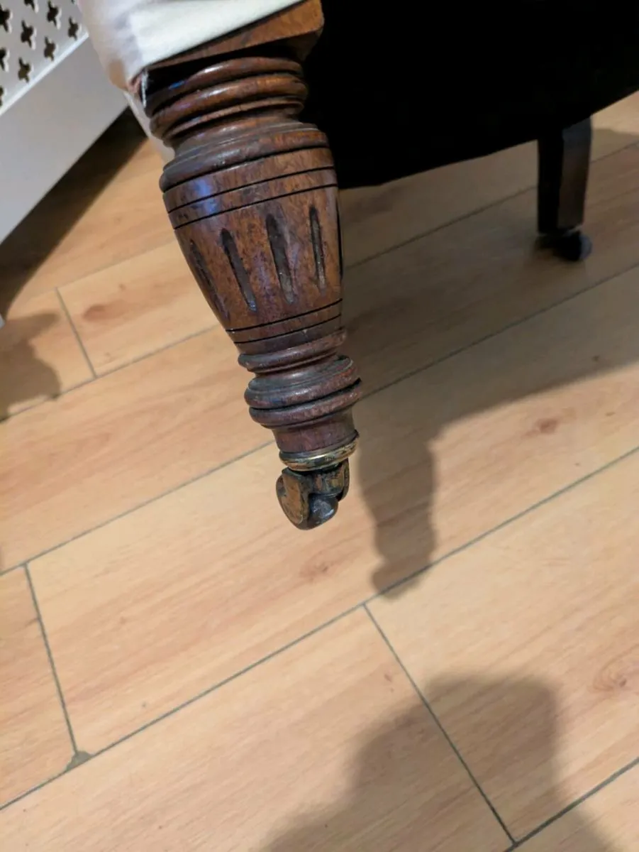 Antique nursing chair - Image 4