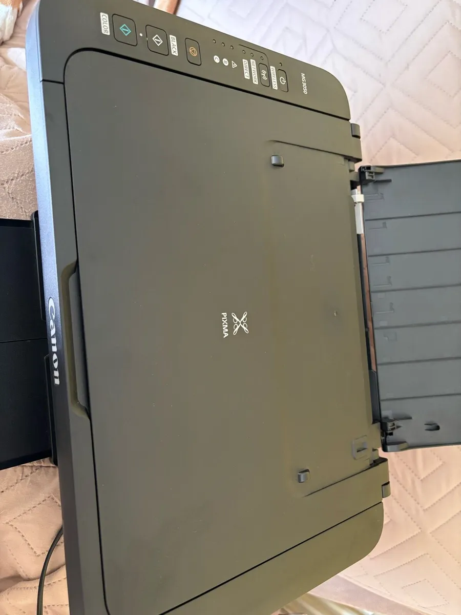 Canon Pixma MG3000 printer - Image 2