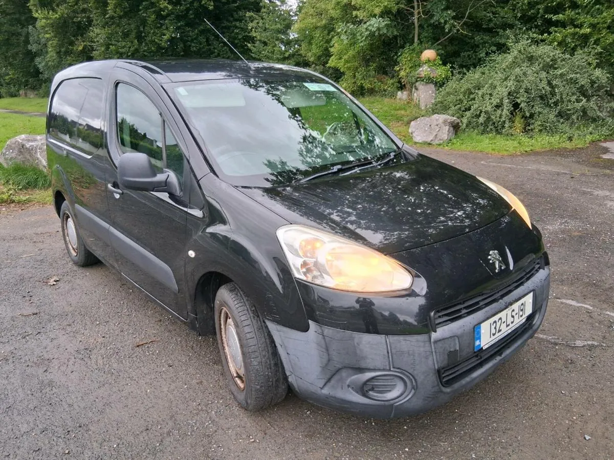 2013 Peugeot  partner  tax doe - Image 2