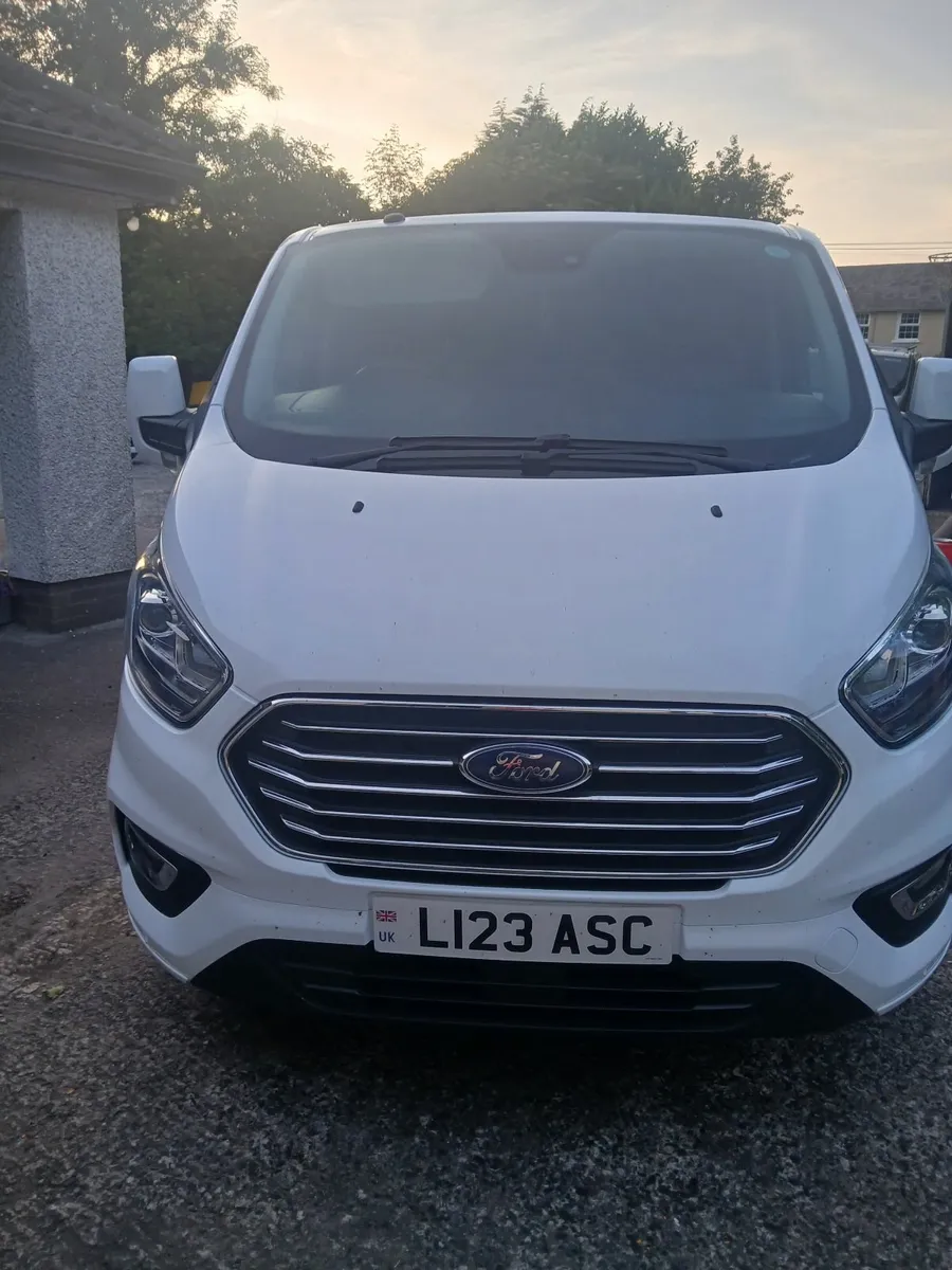 Ford Tourneo 2019 Titanium - Image 1