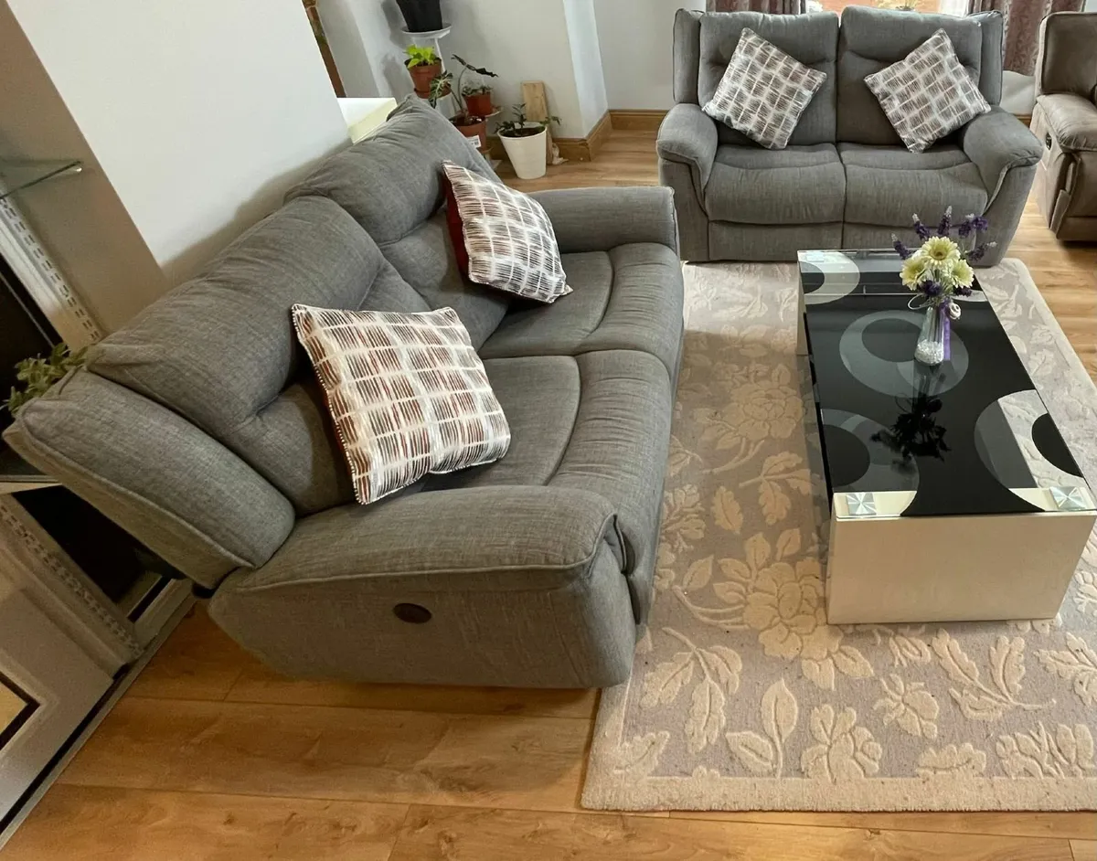 sofa set - Image 1