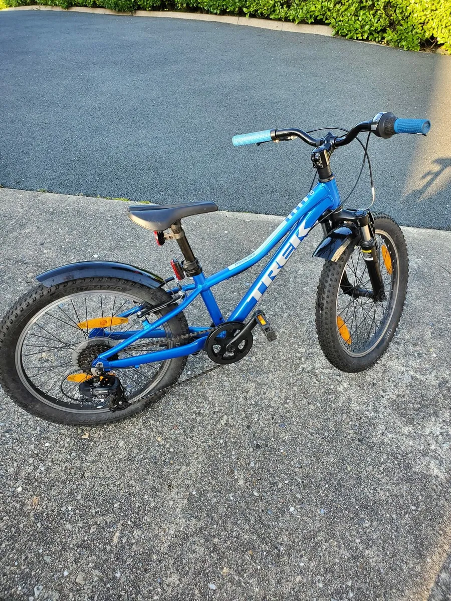 Boys bike - Image 3