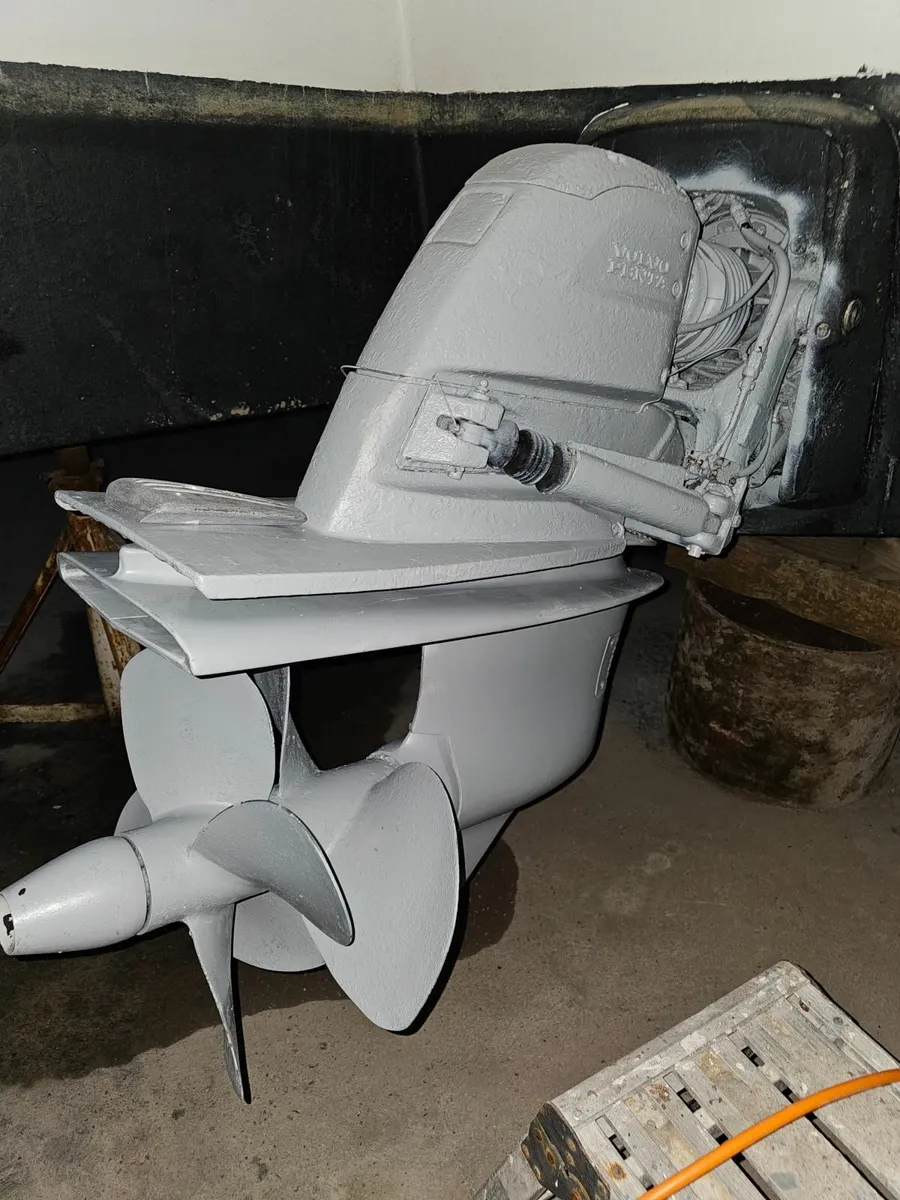 Jeanneau NC9 Cruiser - Image 4