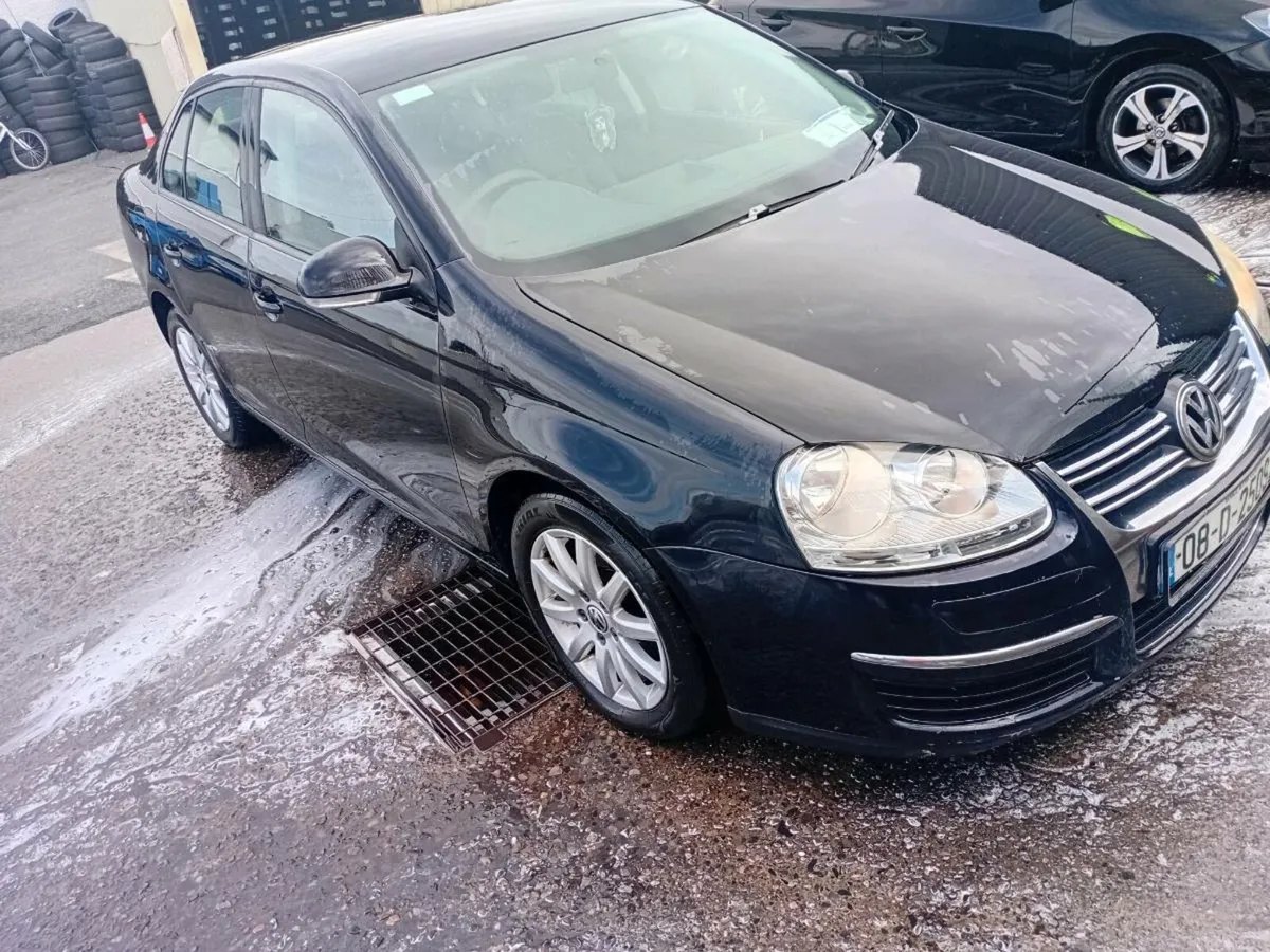Volkswagen Jetta 1.6 102bhp - Image 2