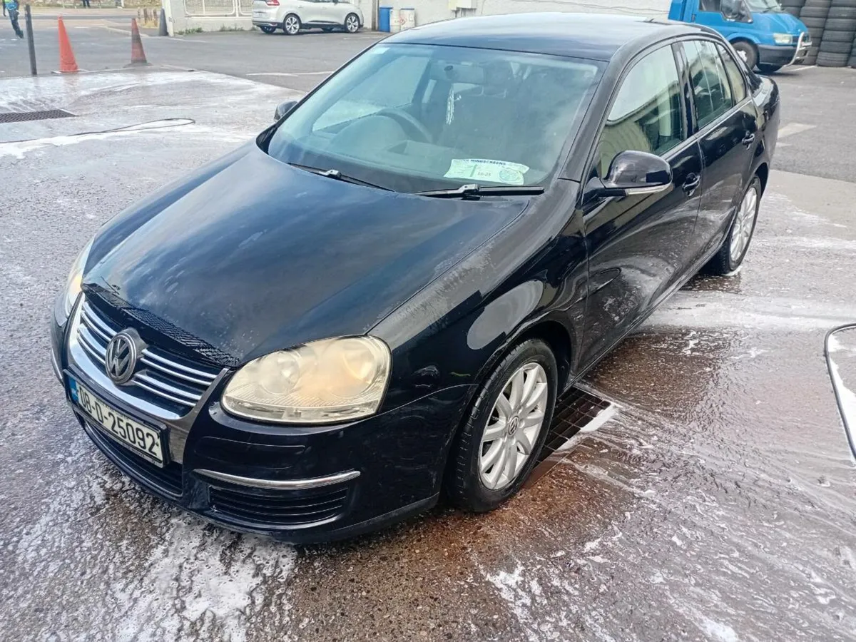 Volkswagen Jetta 1.6 102bhp - Image 3