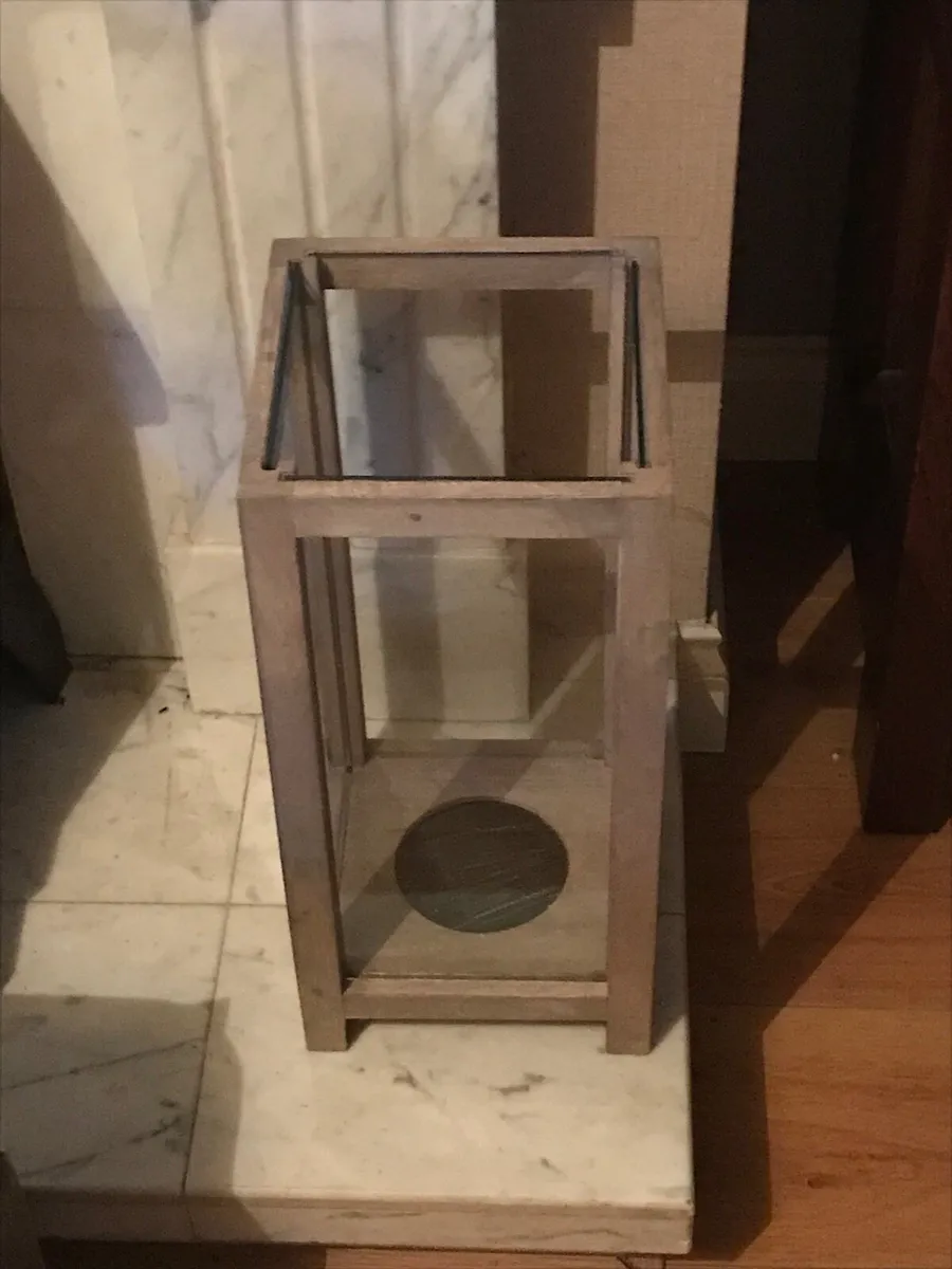 Glass lantern 17” x 12” incl. candle on timer - Image 2