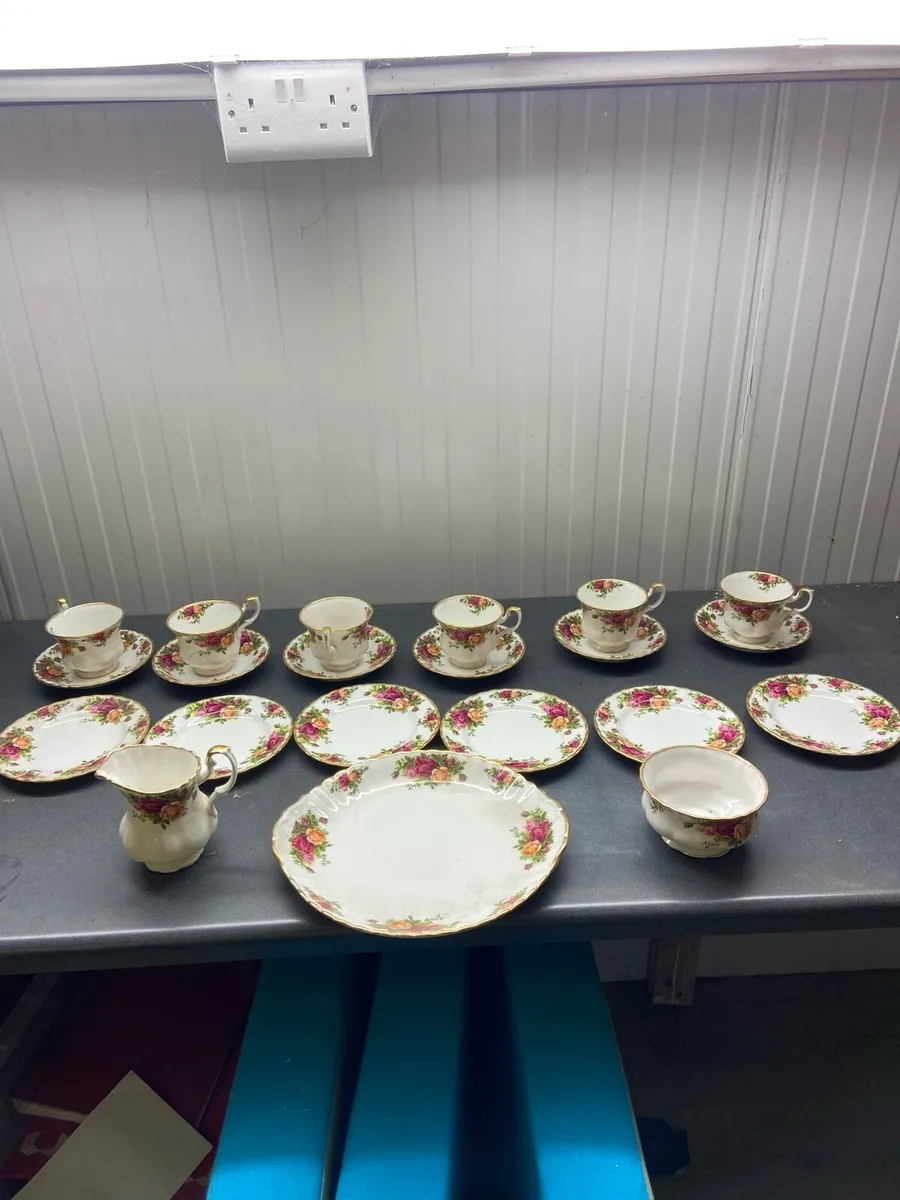 Royal doubtable - Image 1
