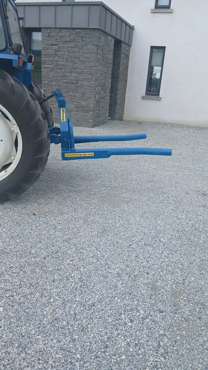 Bale lifter - Image 3