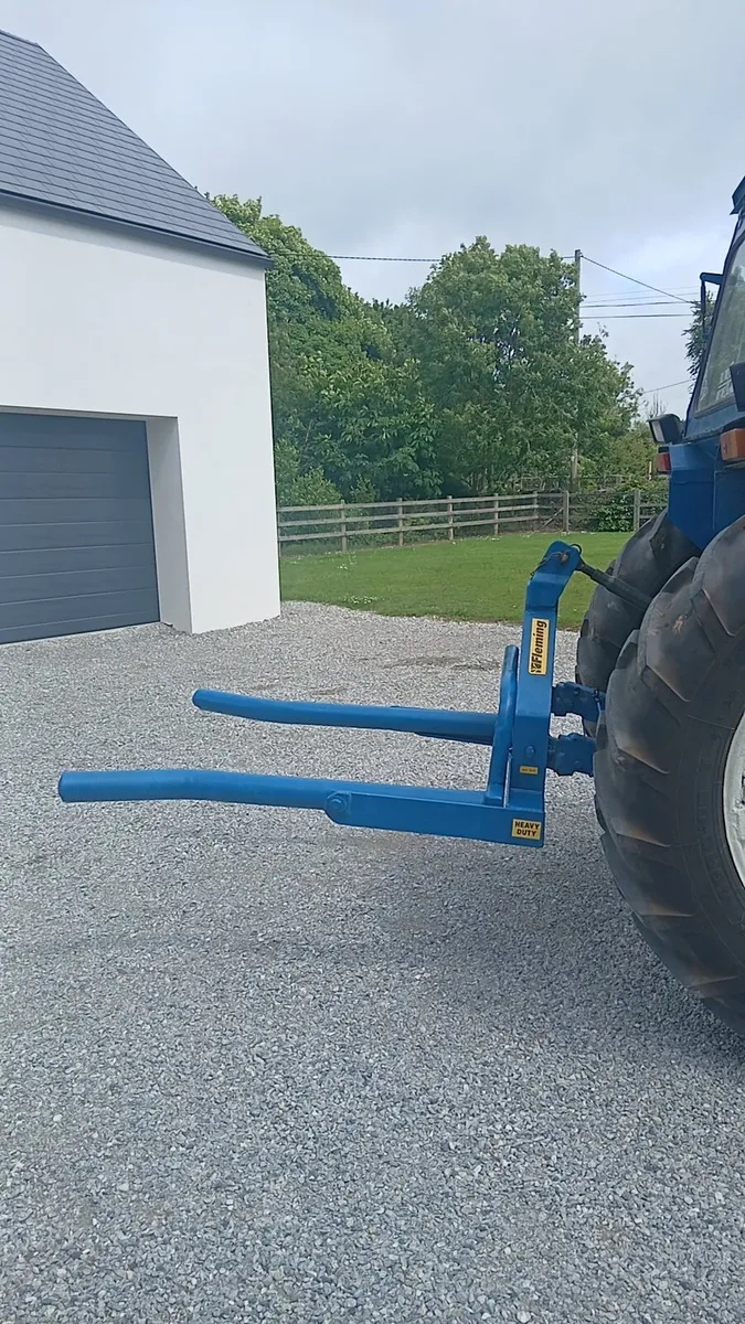 Bale lifter - Image 4