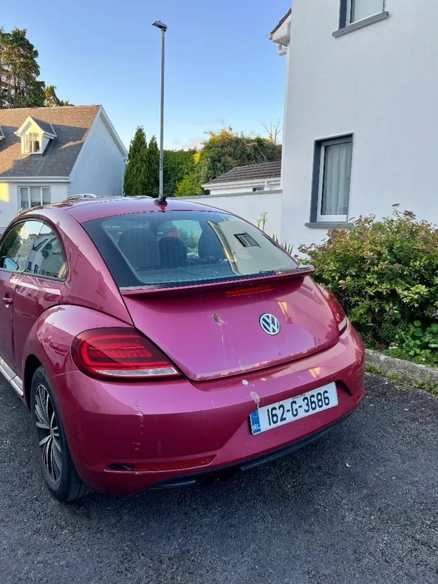 VW Beetle 2016 - Pink - Auto -Turbo -LHD - 188KM - Image 4