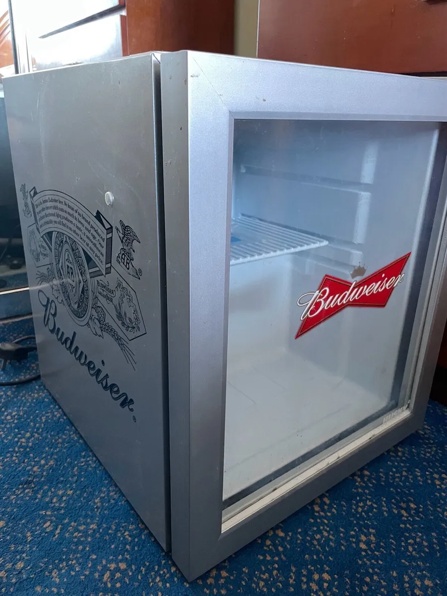 Budweiser mini fridge - Image 1