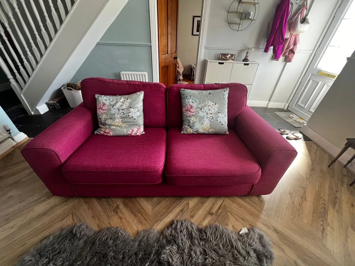 Couch - Image 2