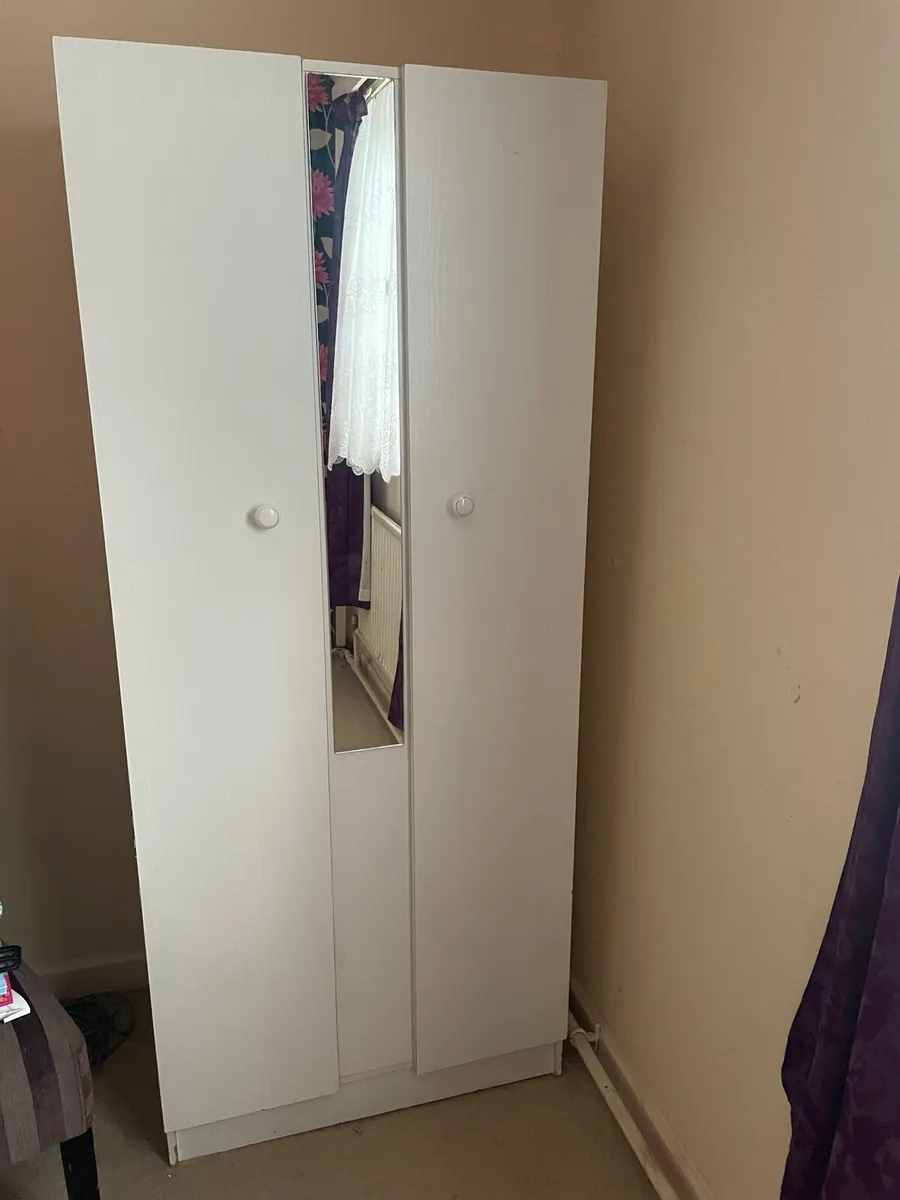 White double wardrobe - Image 1