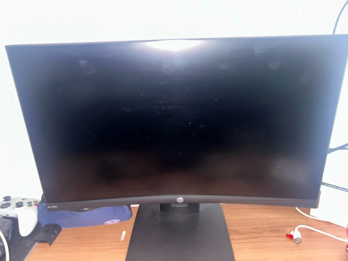 Hp X24C Gaming Monitor - Image 2