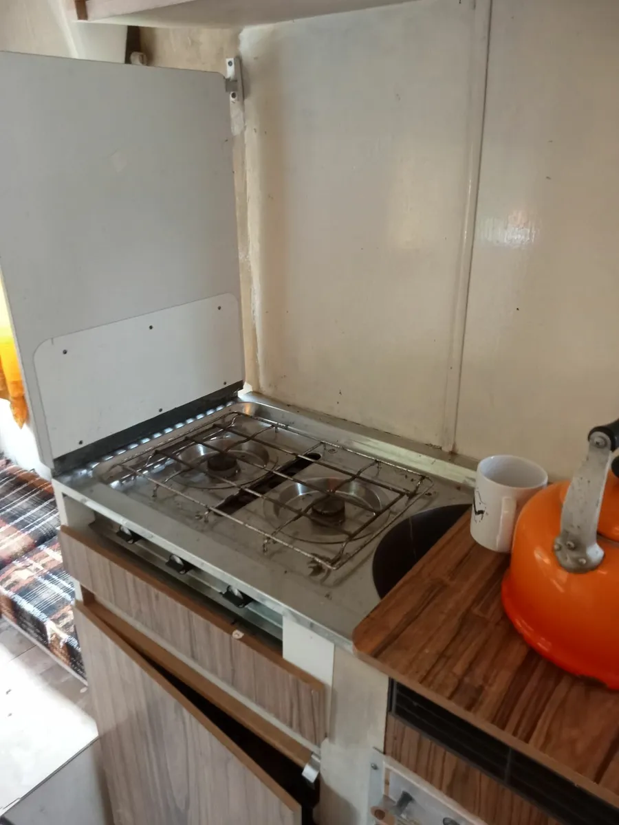 Vintage Caravan with original awning - Image 4