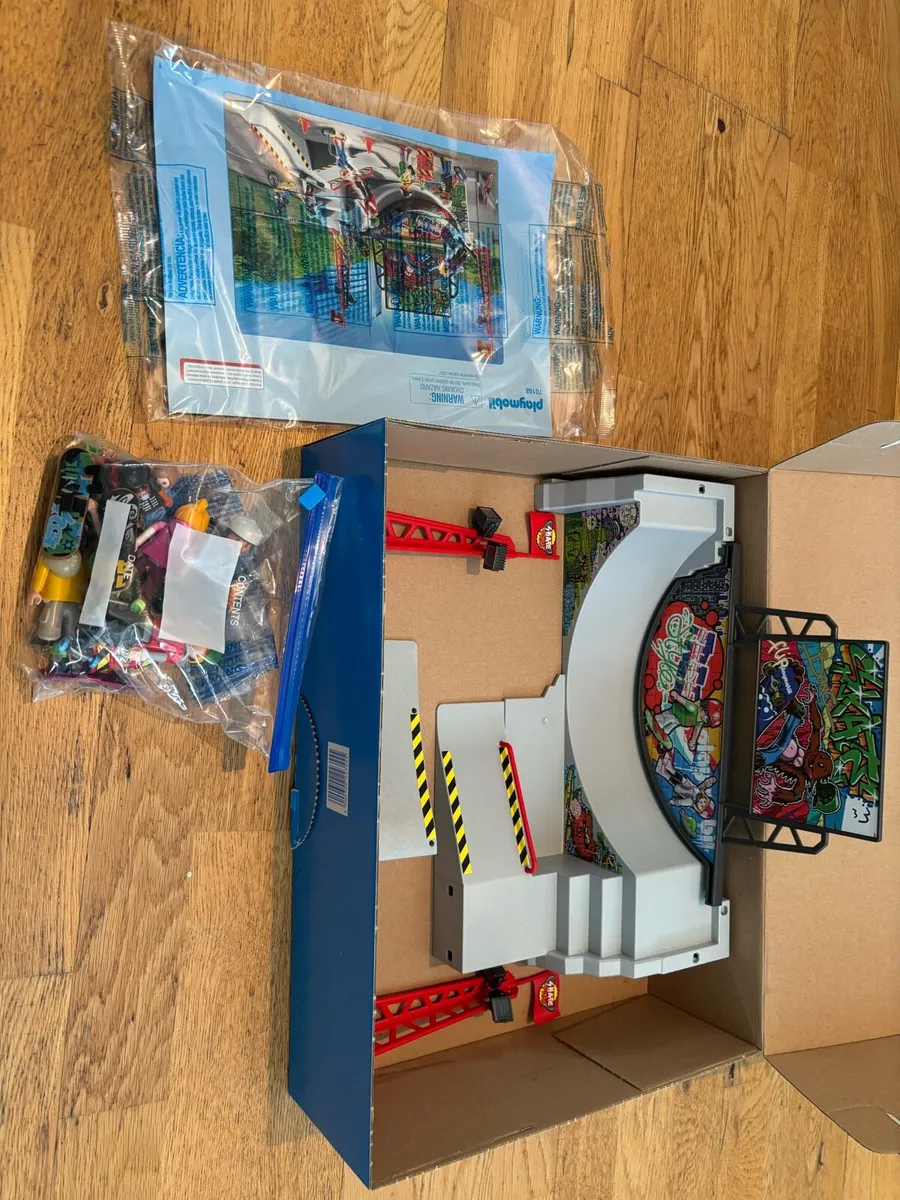 Playmobil City Action Skate Track - Image 2