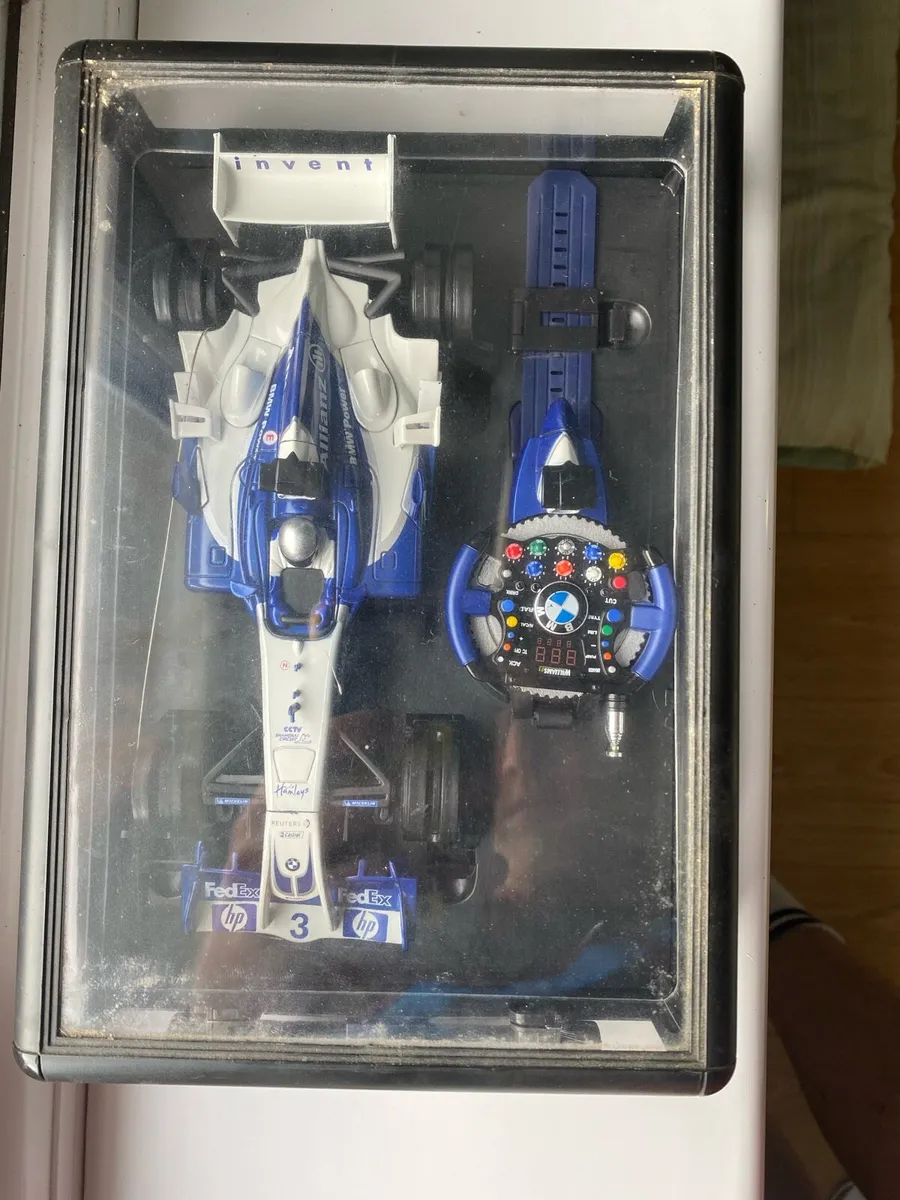 F1 Car - Image 3