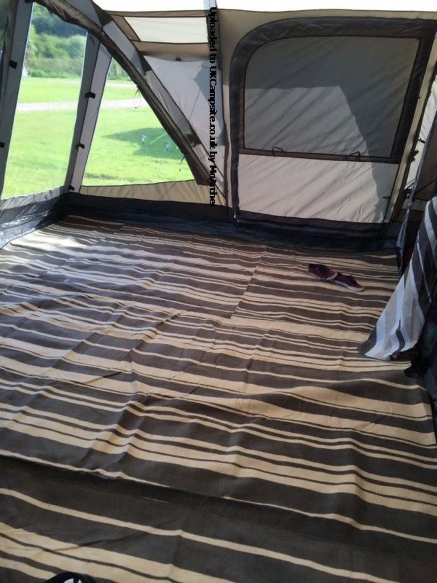 Royal Tokyo 6 Tent - Image 4