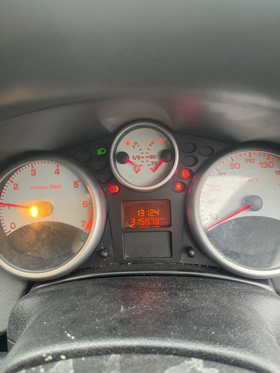Peugeot 207 2006 - Image 2