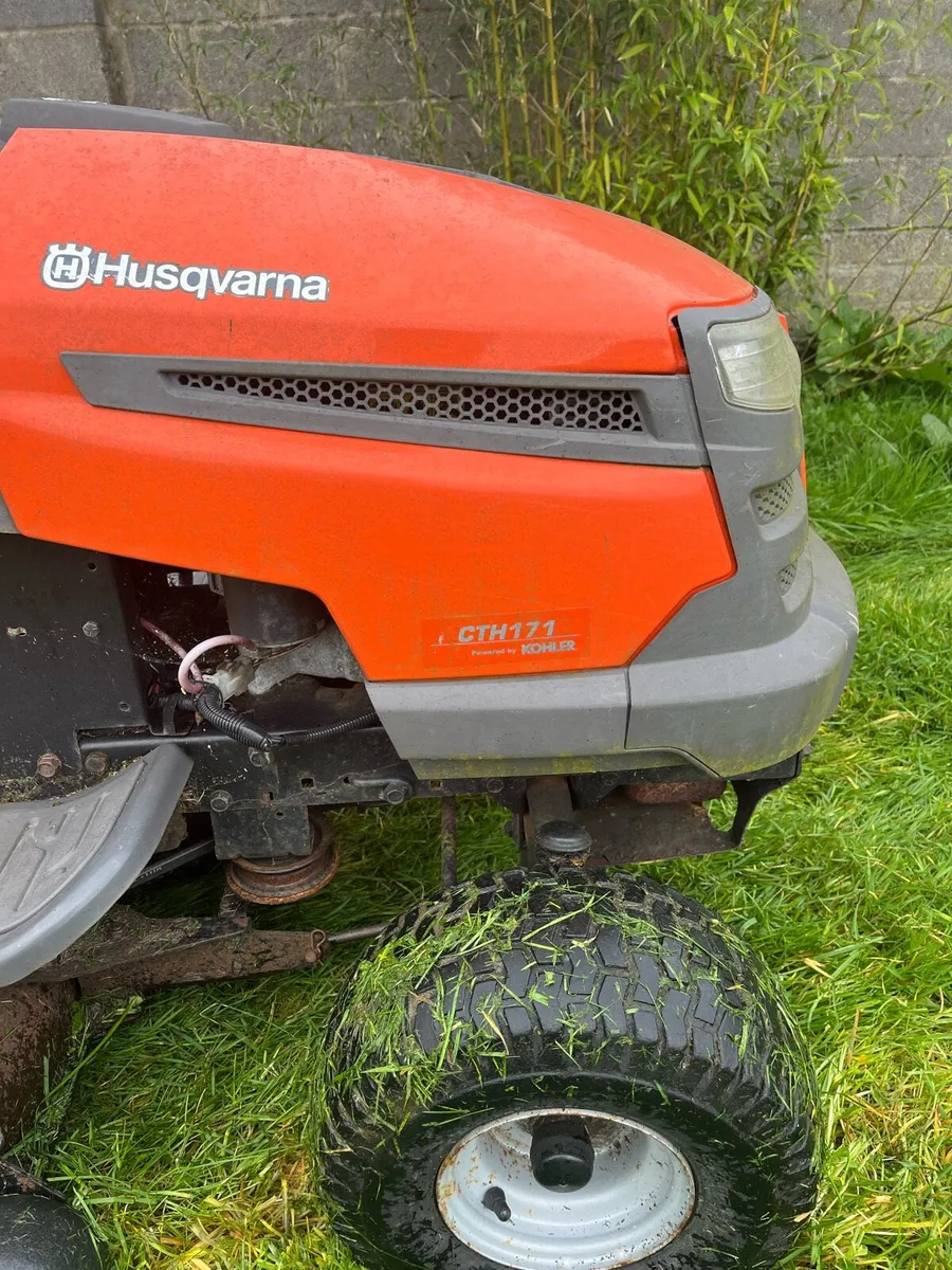 Ride on mower - Image 2