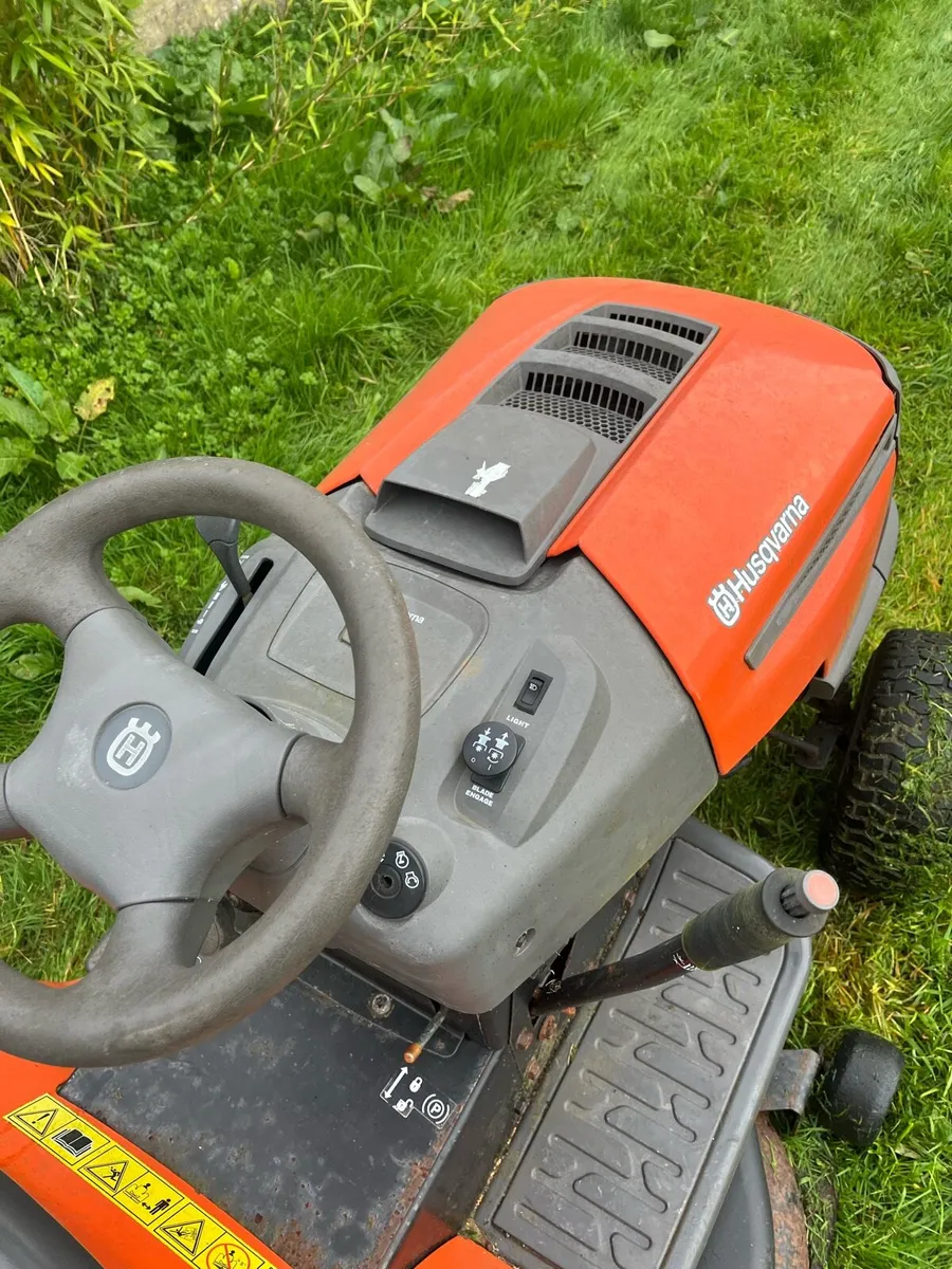 Ride on mower - Image 4