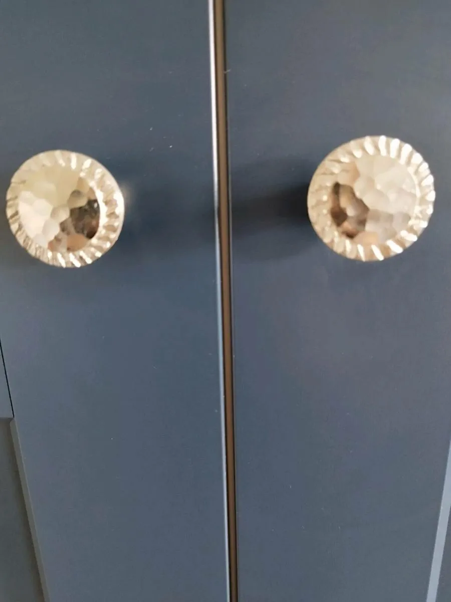 4 IKEA Wardrobe Doors & Hinges - Image 2