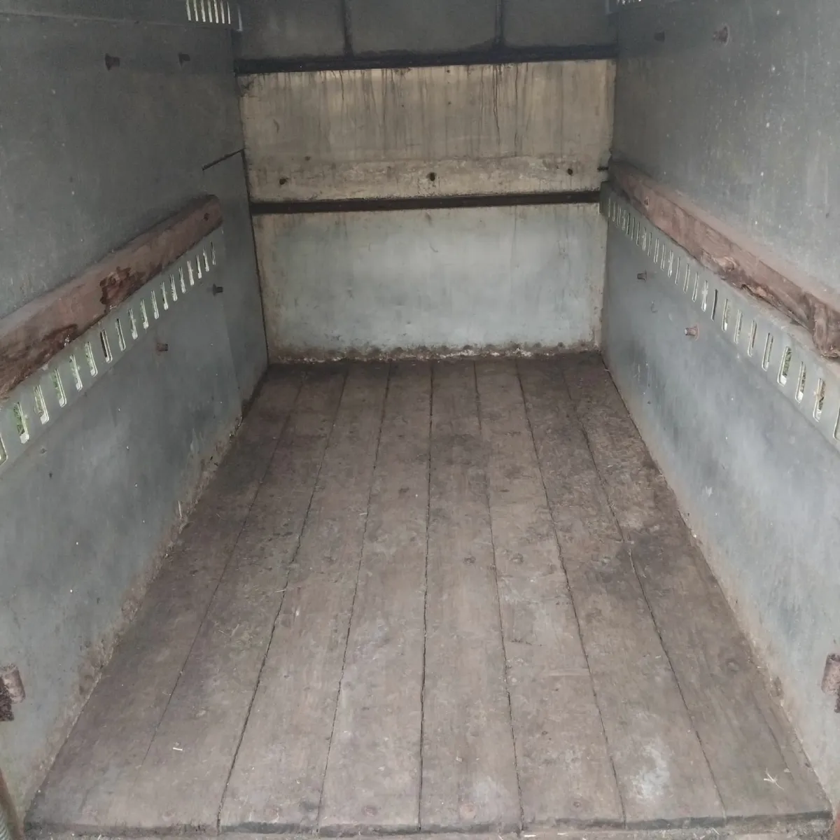 cow box - Image 2