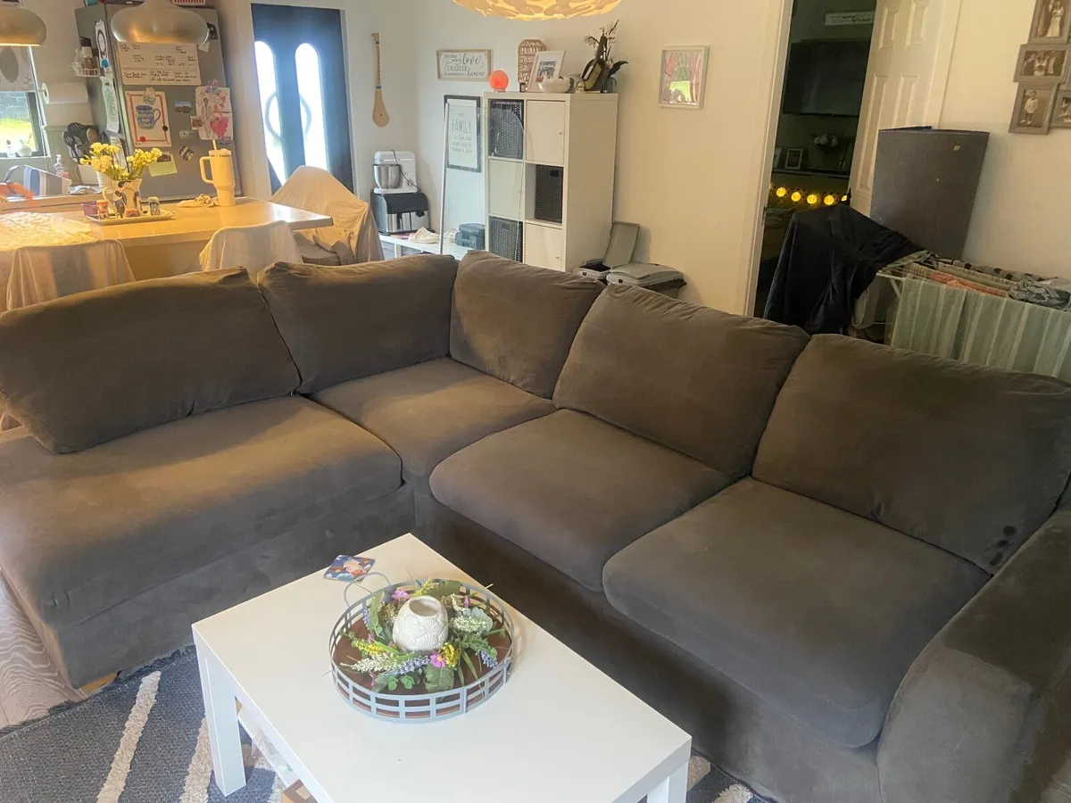 Corner Couch - Image 4