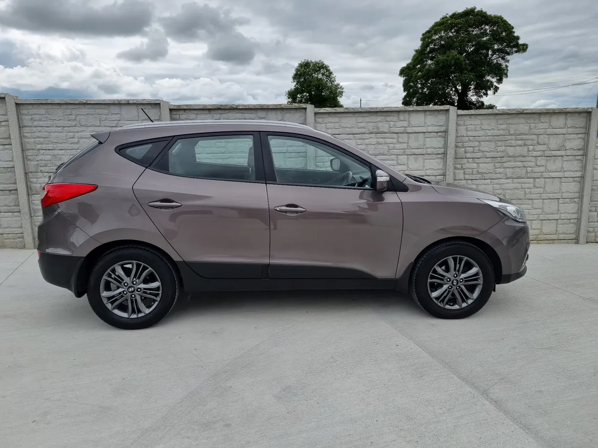 152 Hyundai ix35 1.7 diesel Clean car - Image 3