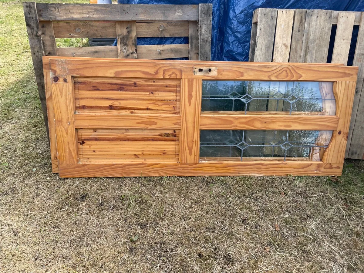 2 pine doors - Image 2
