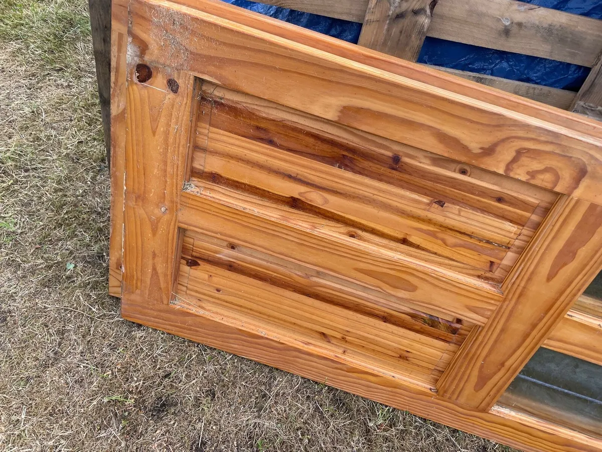 2 pine doors - Image 3