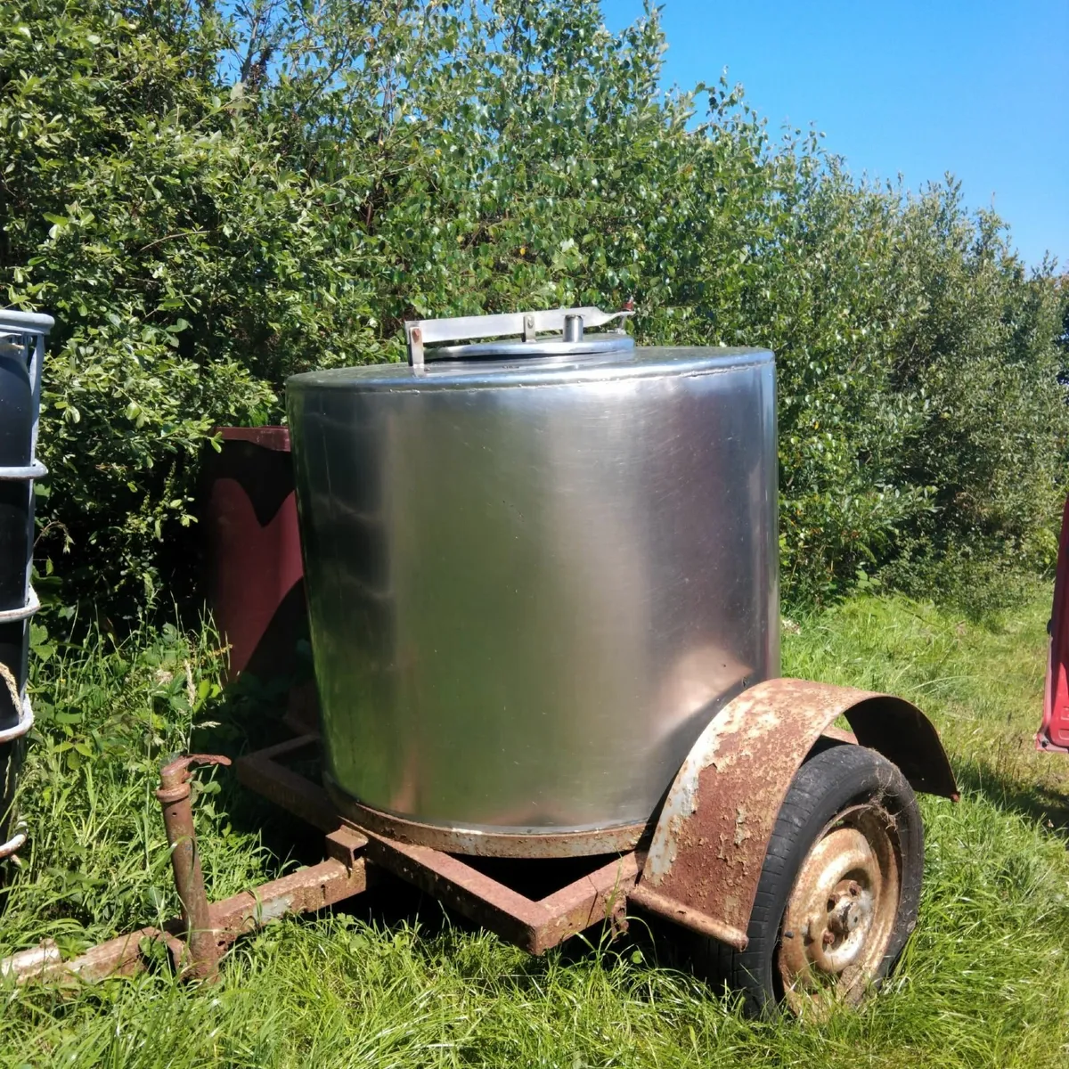 mobile milk tank - Image 1
