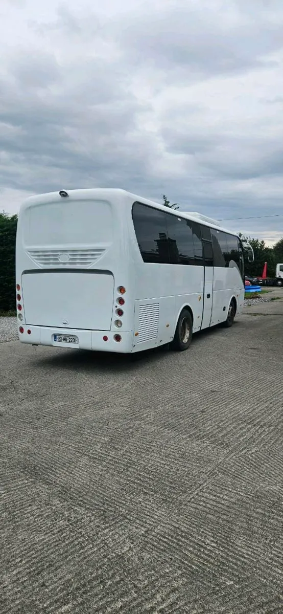 King long  36 seats - Image 4