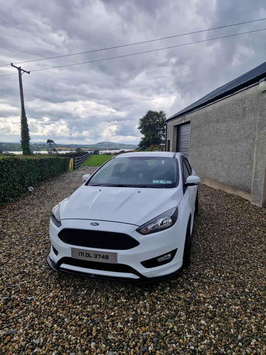 Ford Focus ST-line - Image 3