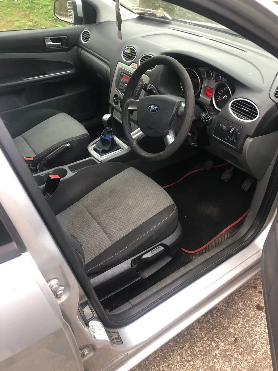 Ford focus - Image 4