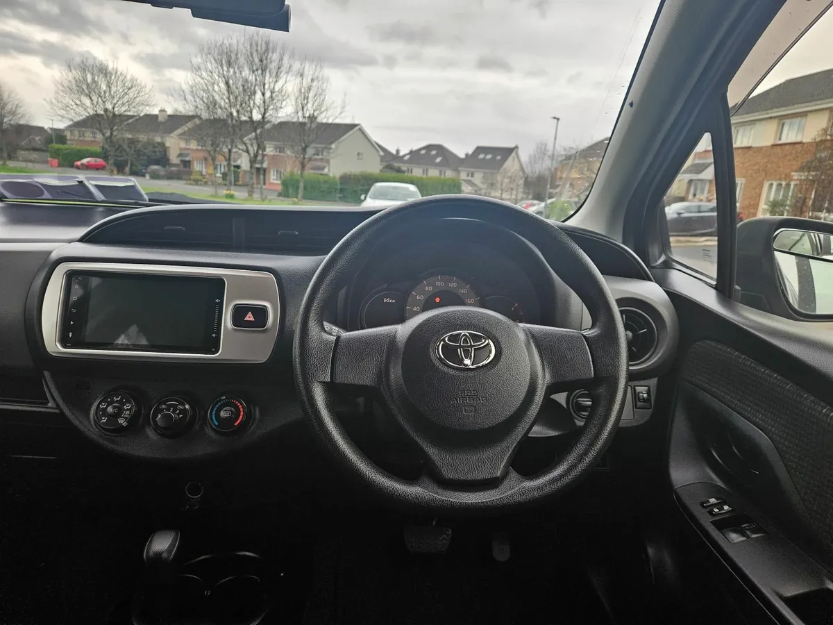 Toyota Vitz 2016 - Image 4