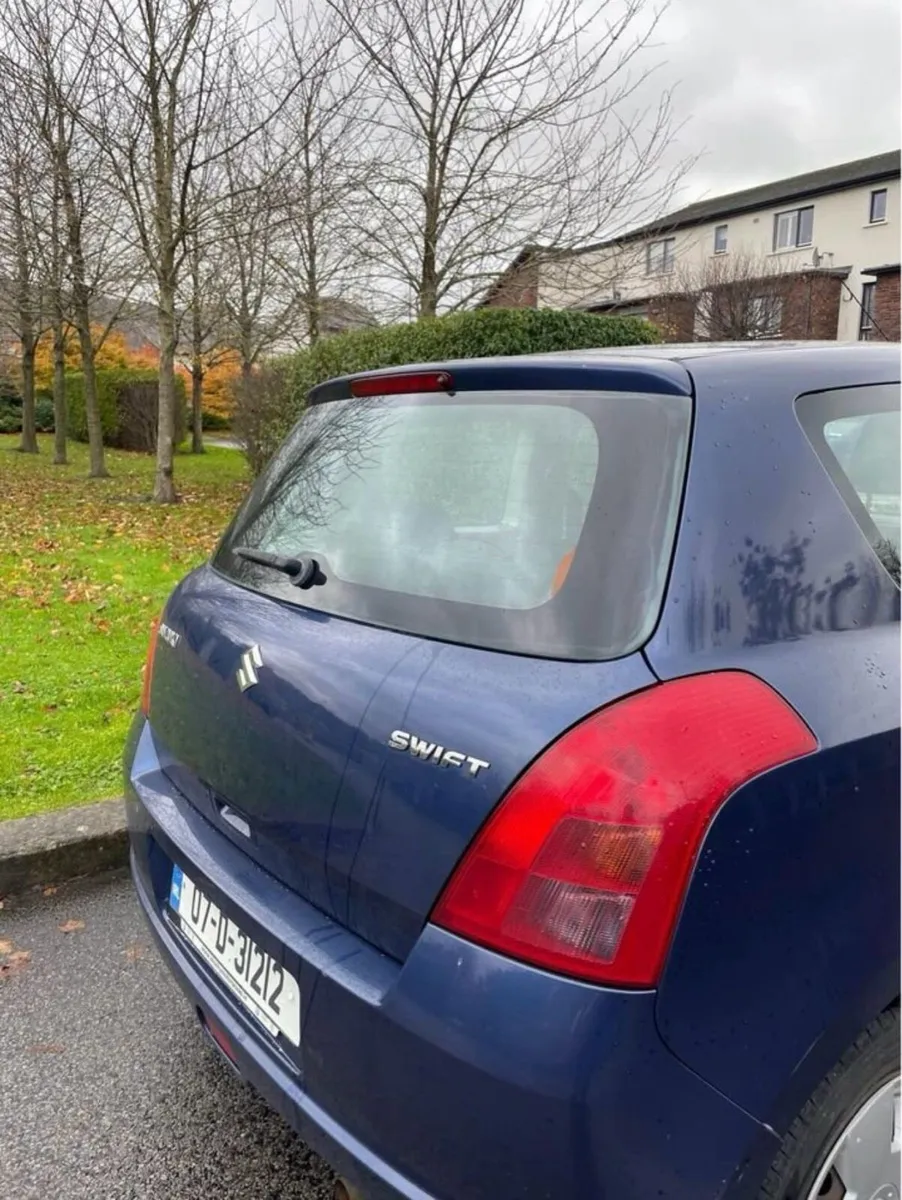 Two door Manual 1.3 liter ,2007 Suzuki Swift - Image 3