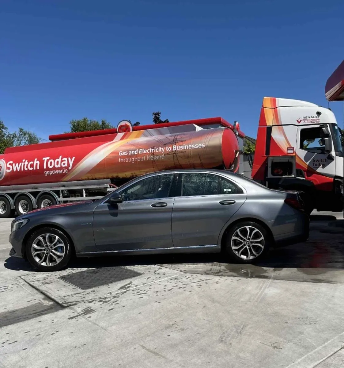 Mint 2017 C350e. (172) - Image 3