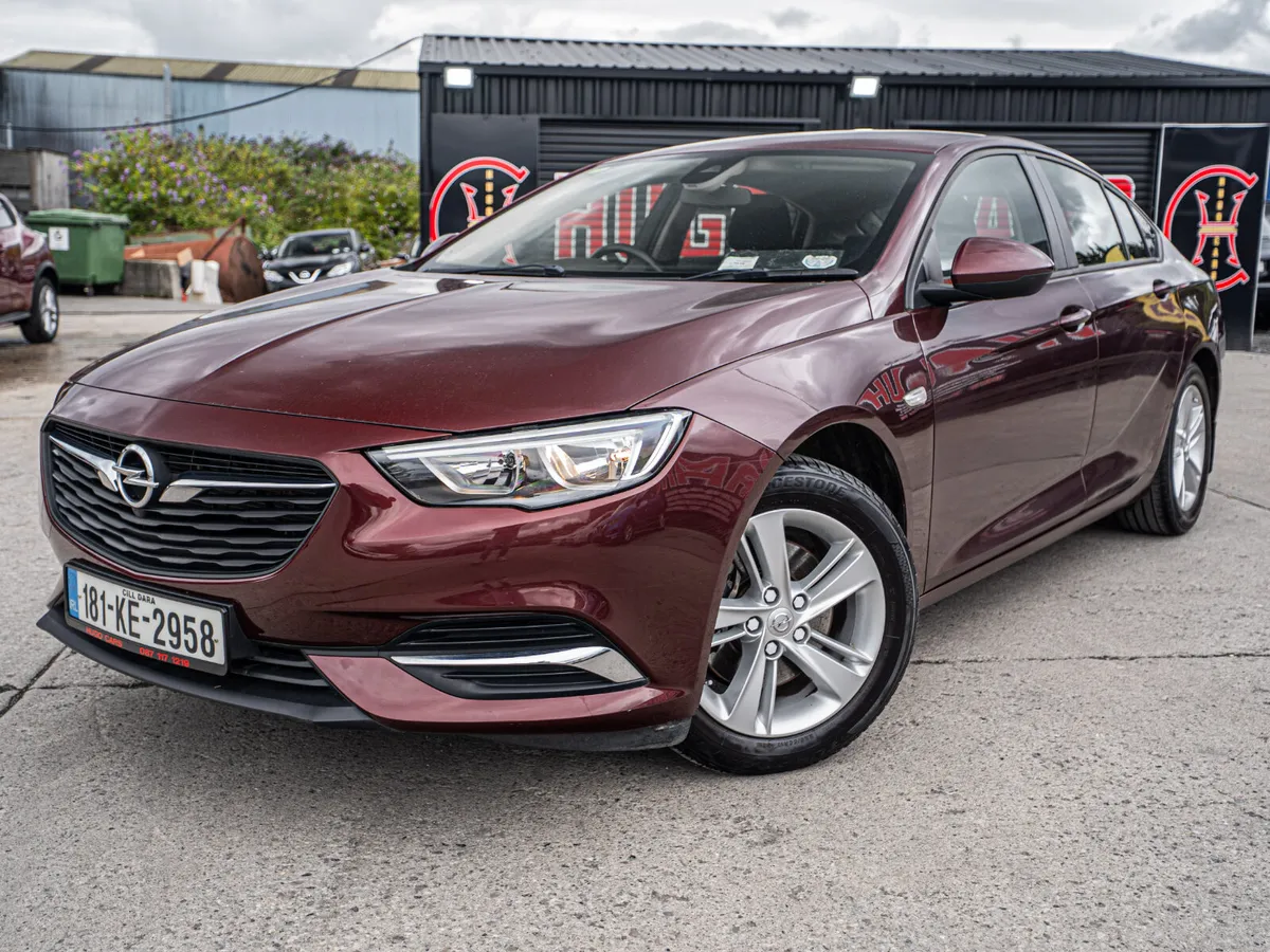 2018 Insignia Sport Auto/42k kms/1 owner/1yr warr - Image 3
