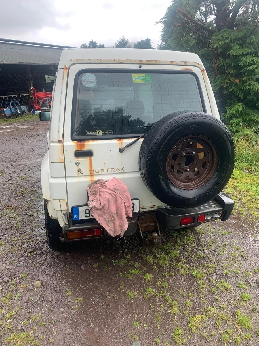Daihatsu Fourtrak 1999 - Image 4