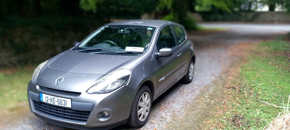 Renault Clio 2012 - Image 1