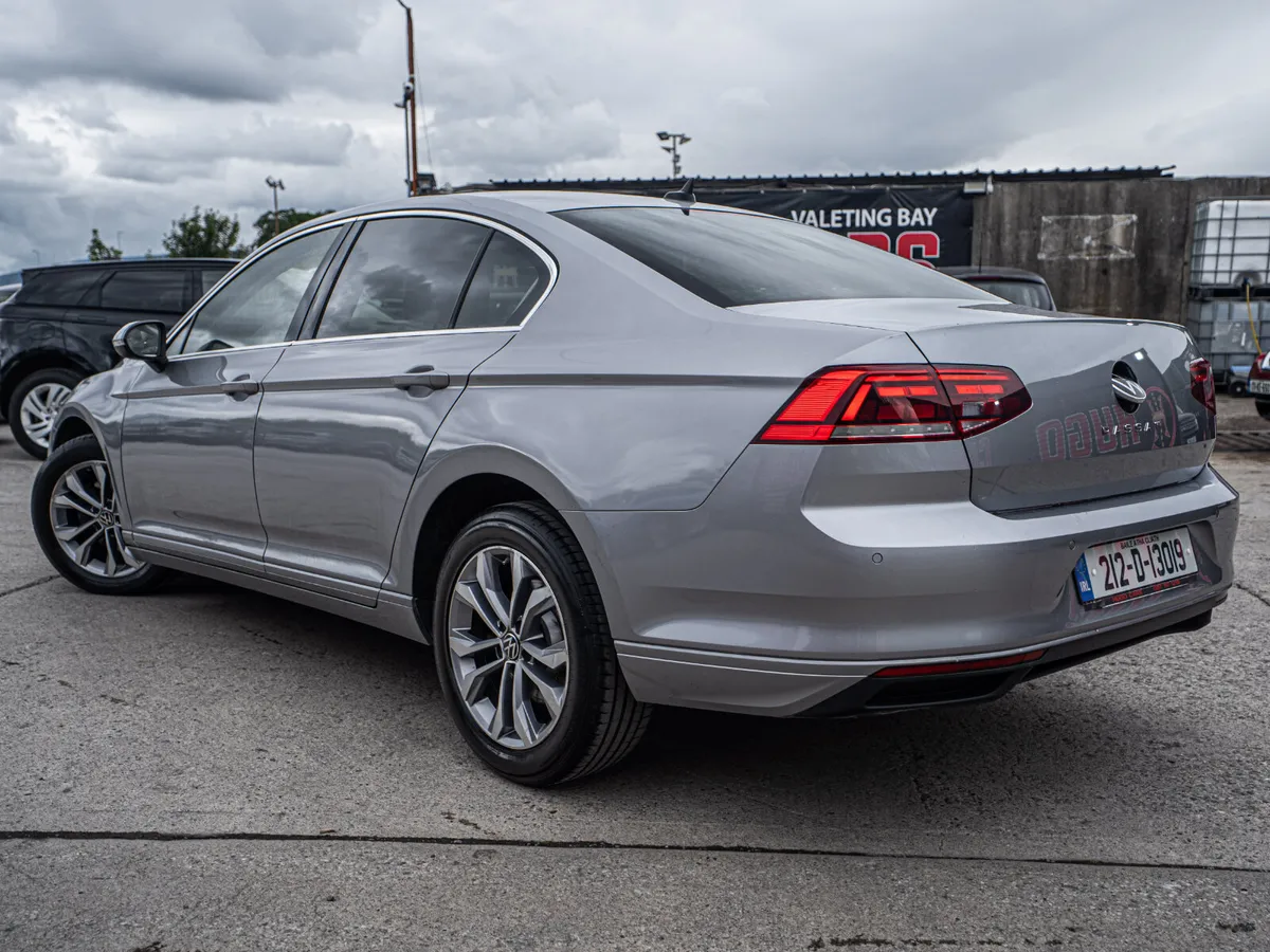 212 VW Passat 2.0tdi Business/FSH/New NCT/1yr warr - Image 3