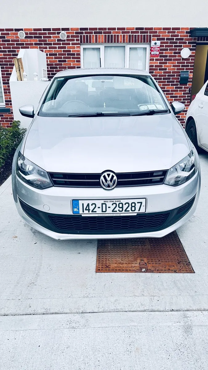 Volkswagen Polo 2014 1.2L TSI BLUEMOTION - Image 1