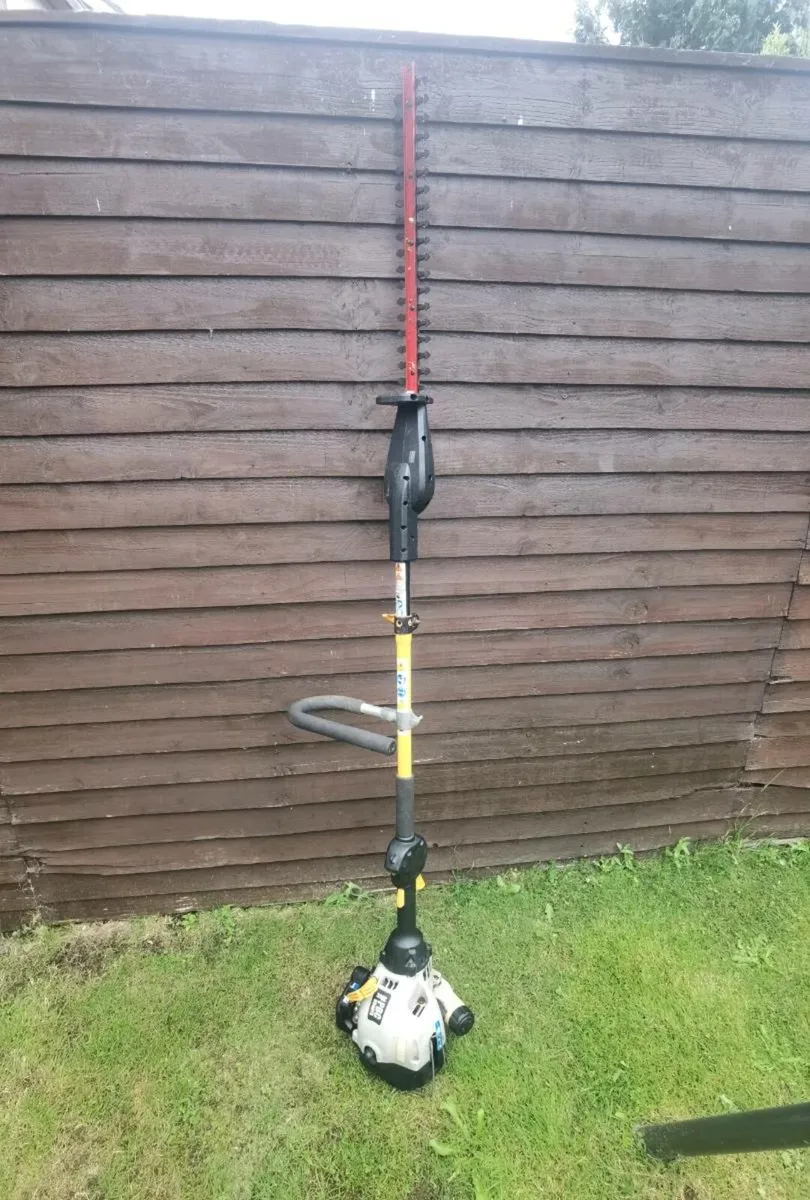 Hedge trimmer - Image 1