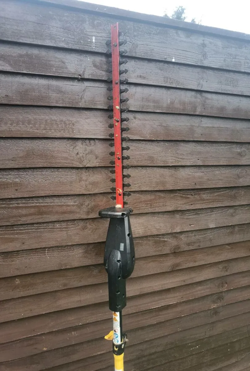 Hedge trimmer - Image 2