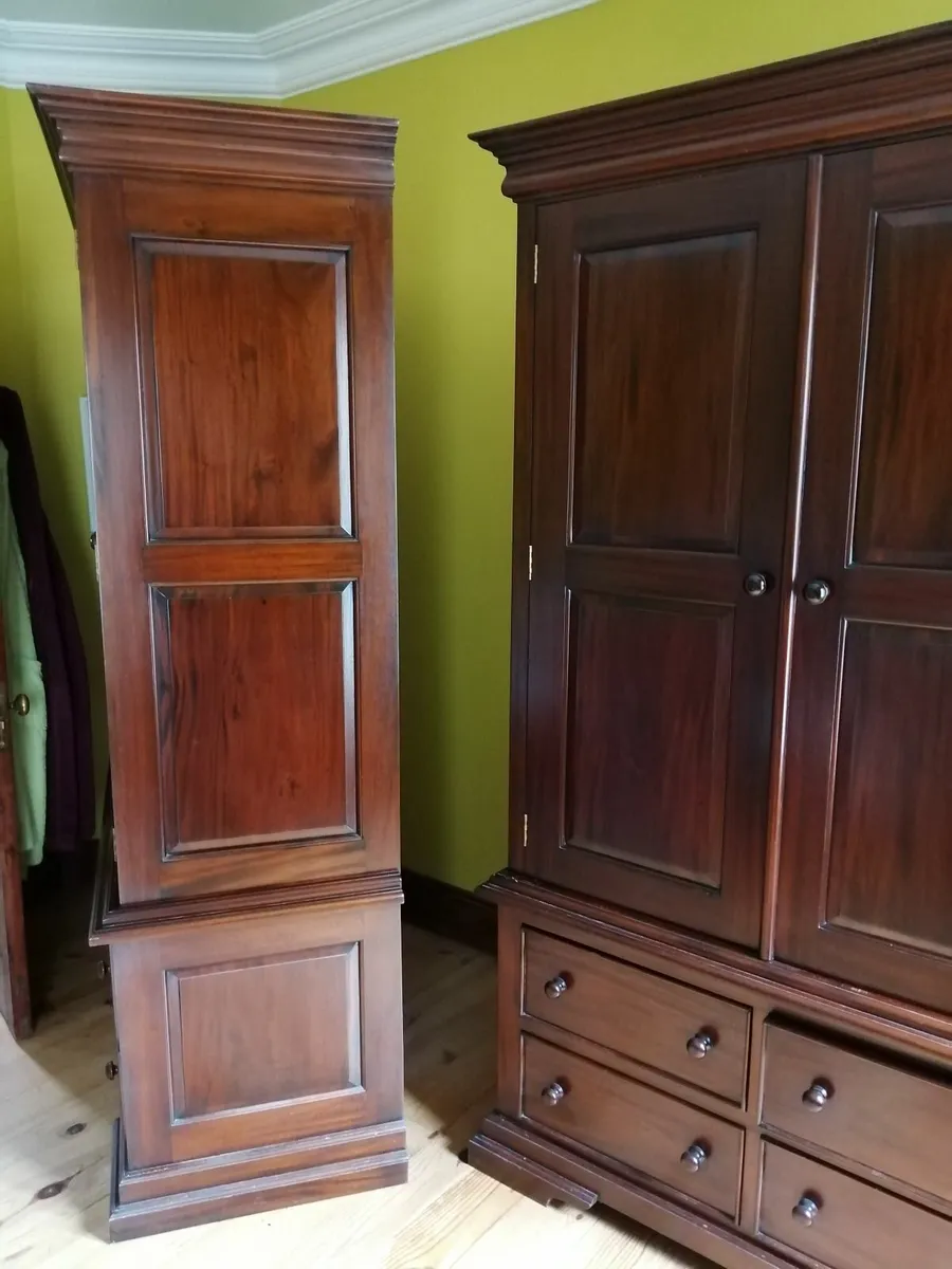 Wardrobes x 2 - Image 3